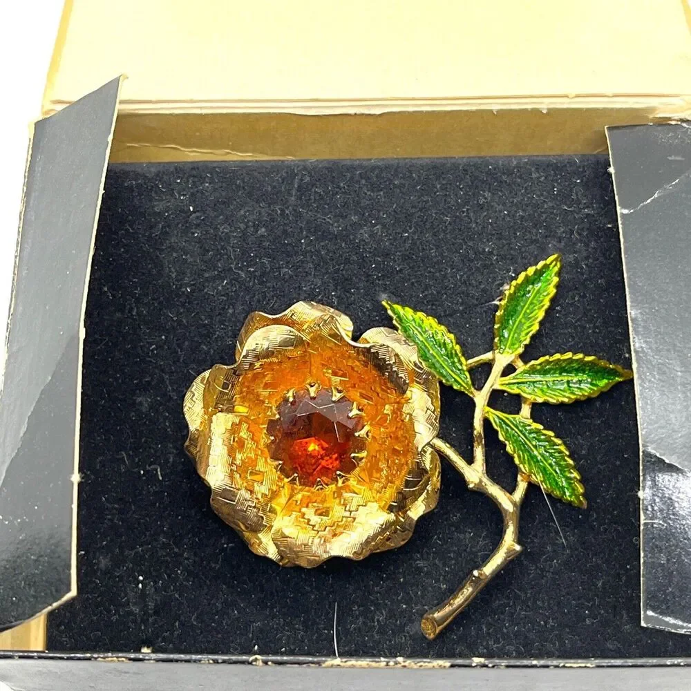Sarah Coventry Brooch Pin Ember Flower Statement Vintage 1972 Gold Tone In Box